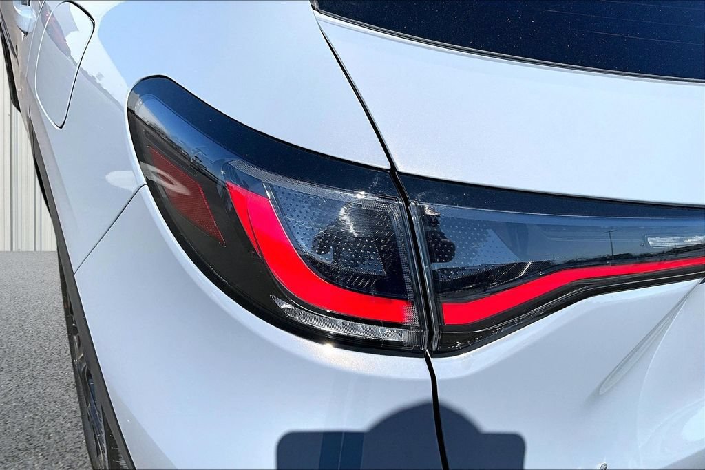 Used 2025 Honda HR-V Sport image 27