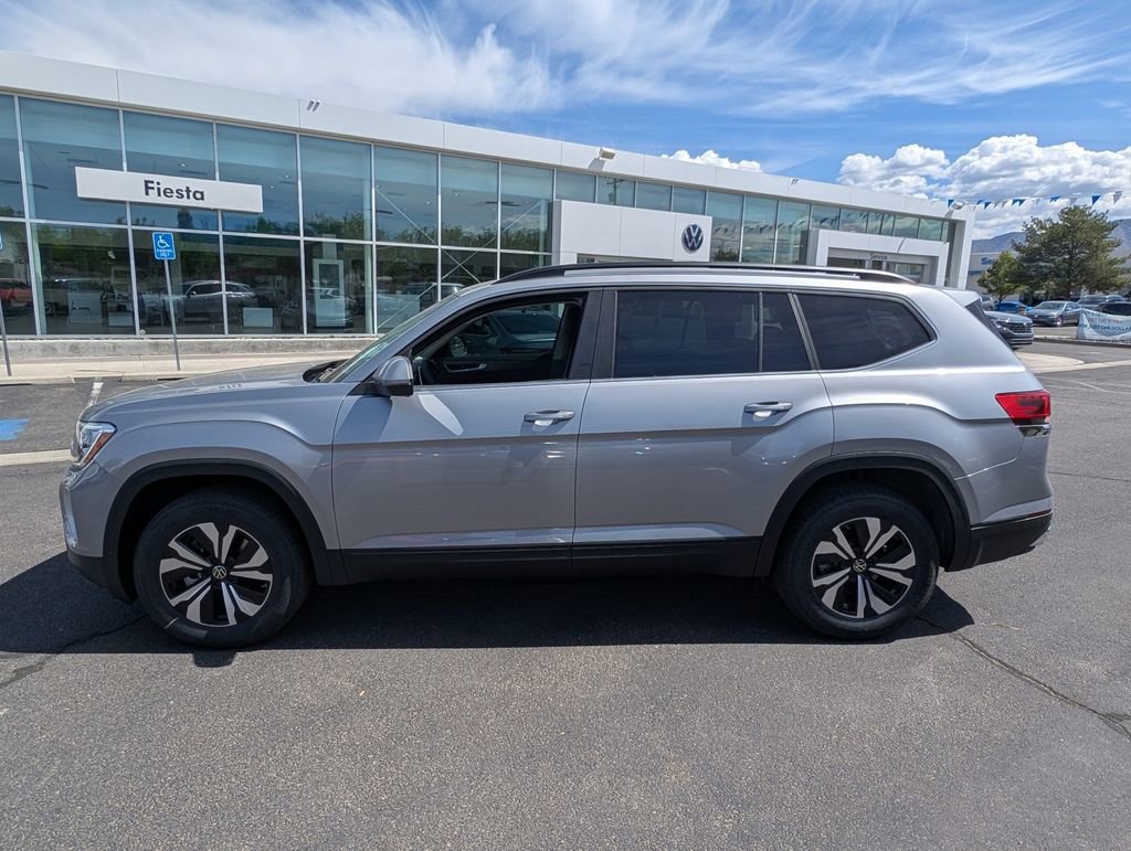 New 2025 Volkswagen Atlas SE image 8