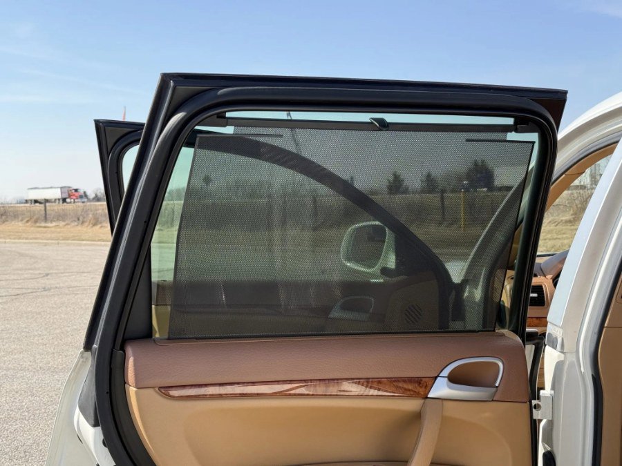 Used 2004 Porsche Cayenne S image 20