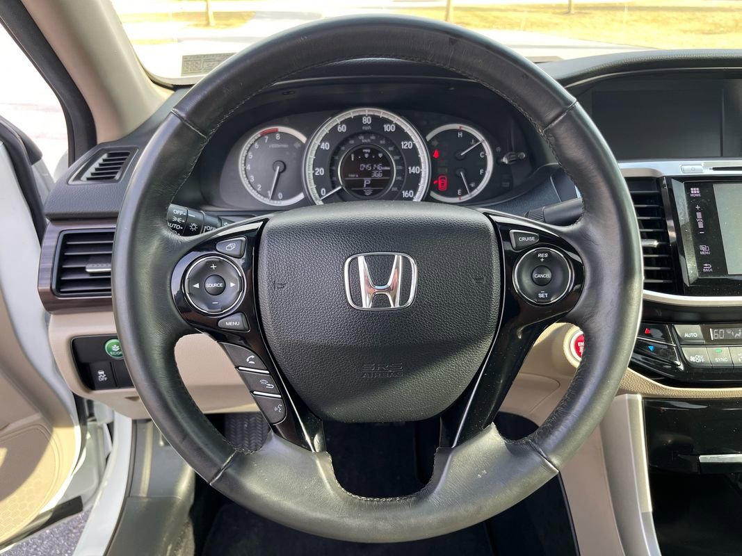 Used 2017 Honda Accord EX-L image 16