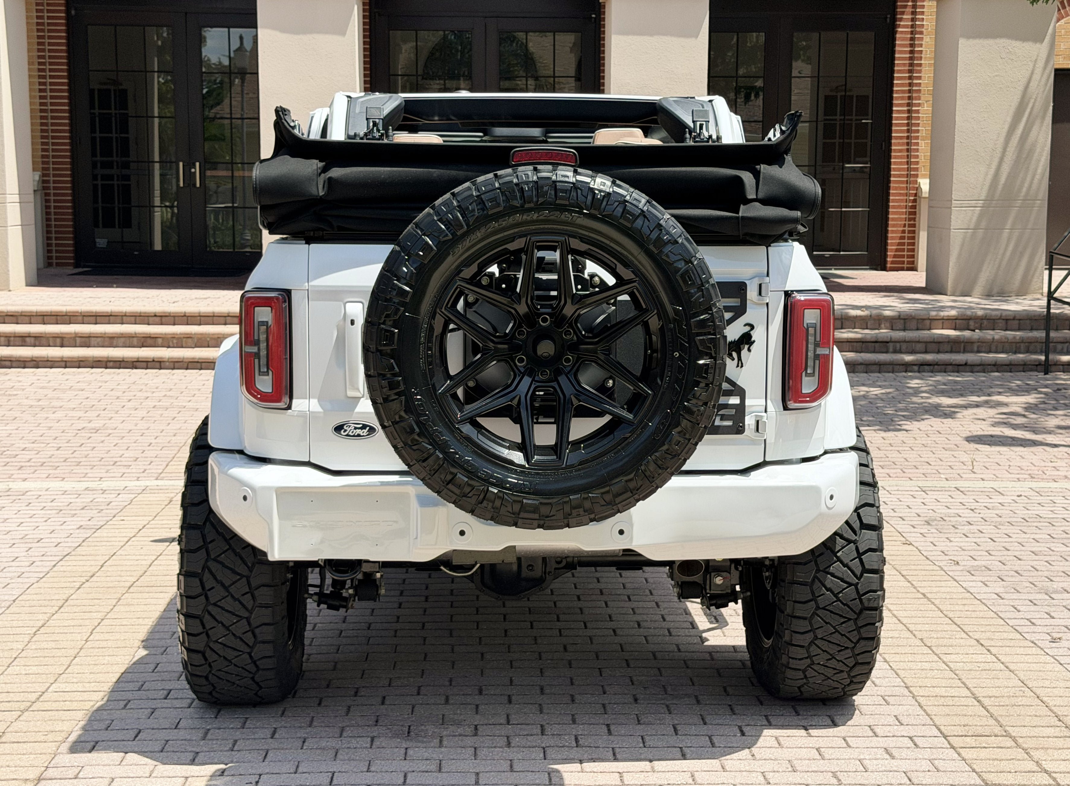 Used 2026 Ford Bronco Outer Banks AWD/4WD image 12