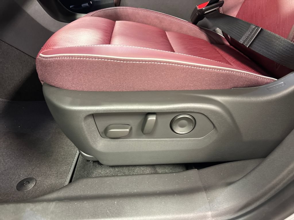 New 2026 Buick Envision Sport Touring AWD/4WD image 23