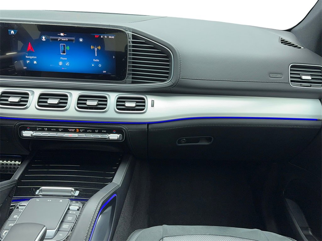 Used 2025 Mercedes-Benz GLE 53 AMG 4MATIC Coupe image 18