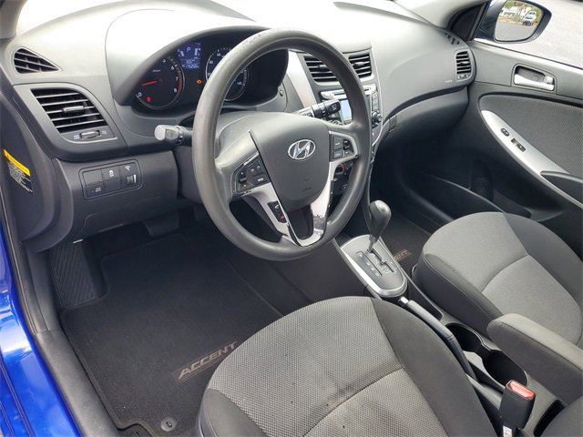 Used 2013 Hyundai Accent GS image 17