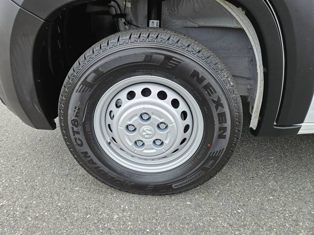 Used 2025 RAM ProMaster 3500 FWD image 9