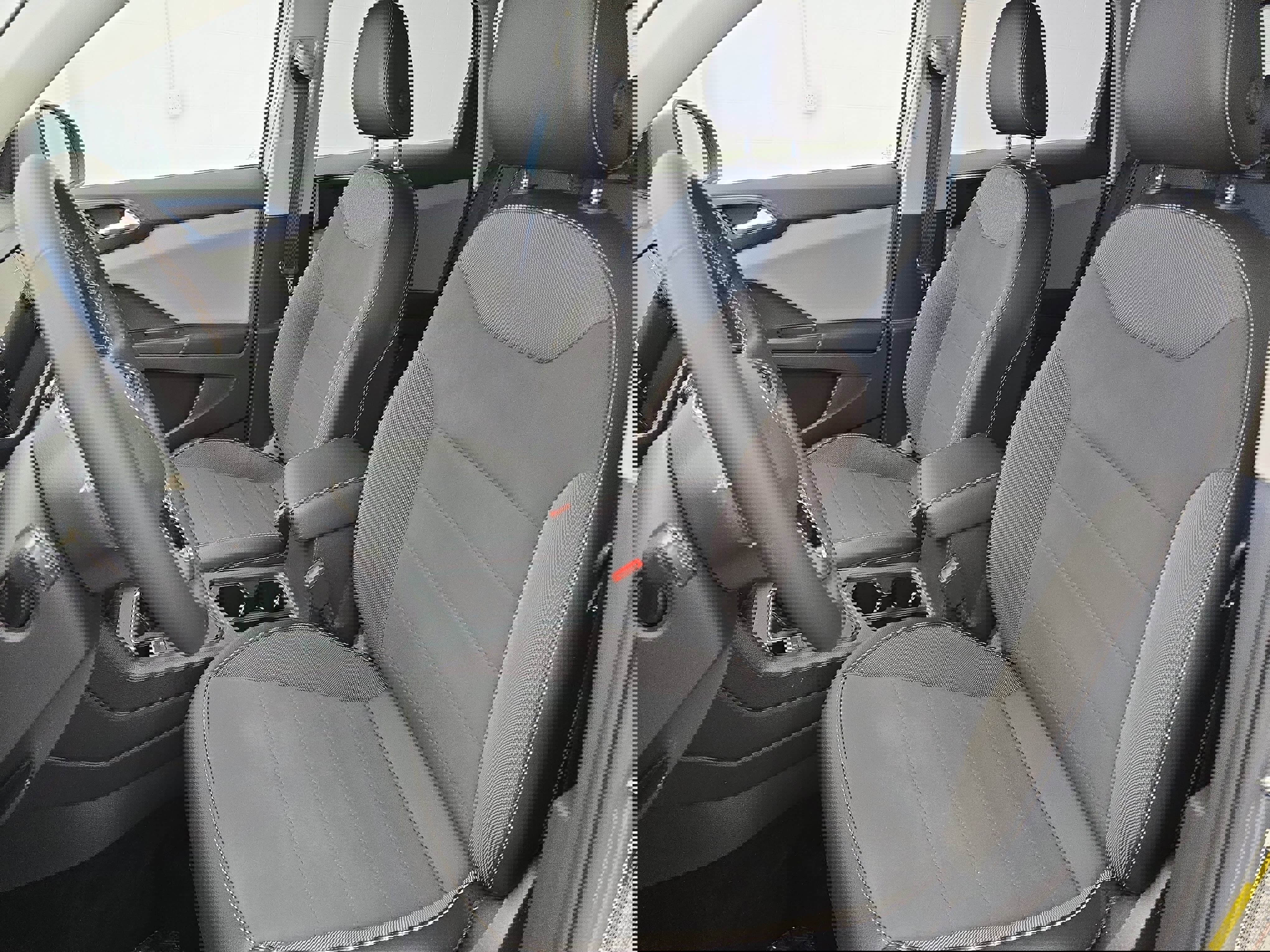 Certified 2022 Volkswagen Taos SE image 14