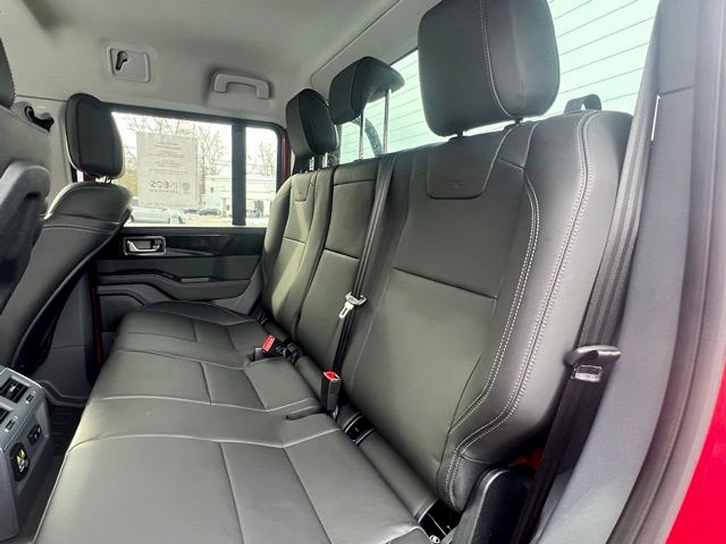 New 2025 INEOS Grenadier image 13