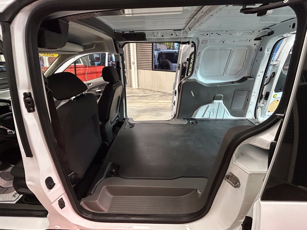 Used 2019 Ford Transit Connect XLT FWD image 39