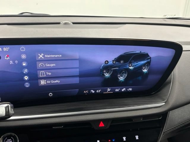 Used 2025 Buick Envision Preferred AWD/4WD image 33