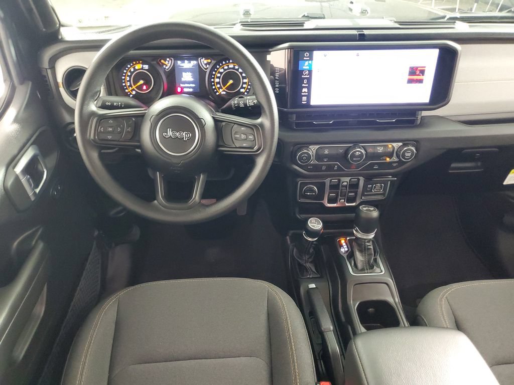 Used 2026 Jeep Wrangler Unlimited Sport AWD/4WD image 17