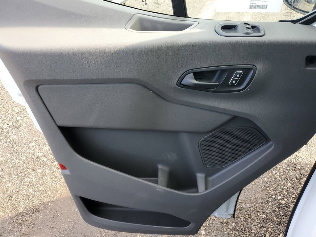 New 2026 Ford Transit 250 148 Medium Roof Extended AWD image 23
