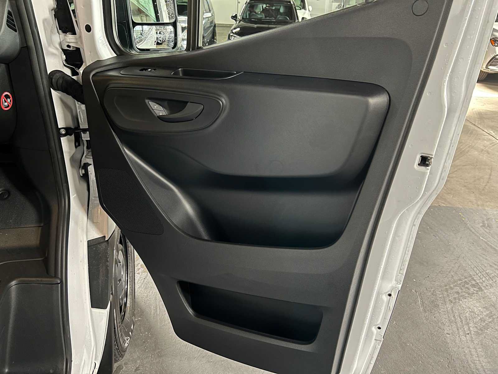 New 2025 Mercedes-Benz Sprinter 2500 image 11