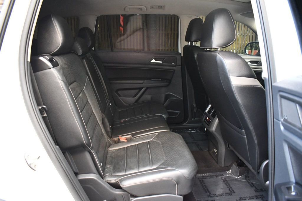 Used 2021 Volkswagen Atlas SEL Premium image 35