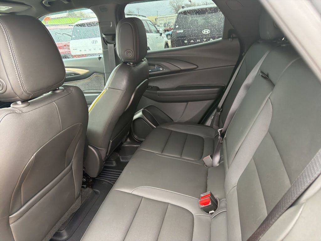 Used 2025 Chevrolet TrailBlazer ACTIV w/ Convenience Package image 15