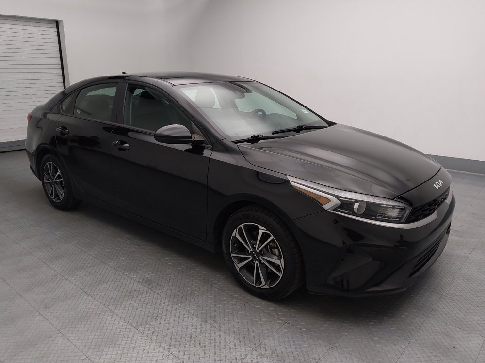 Used 2024 Kia Forte LXS FWD image 11
