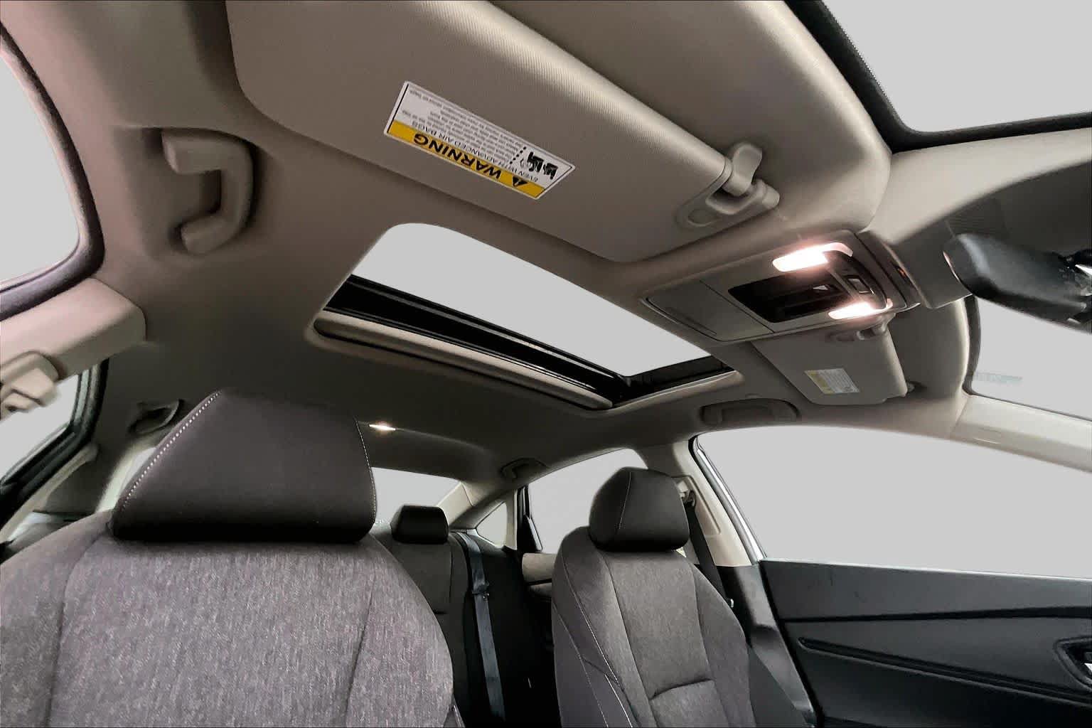 Used 2023 Honda Accord EX image 14