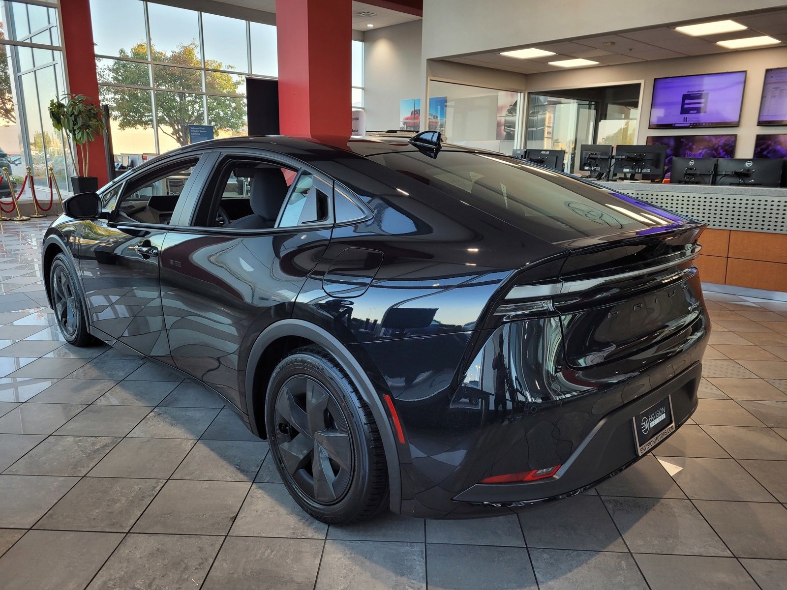 New 2026 Toyota Prius Plug-In Hybrid image 3