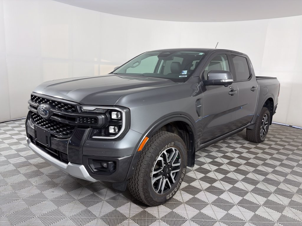Used 2024 Ford Ranger Lariat w/ FX4 Off-Road Package AWD/4WD image 3