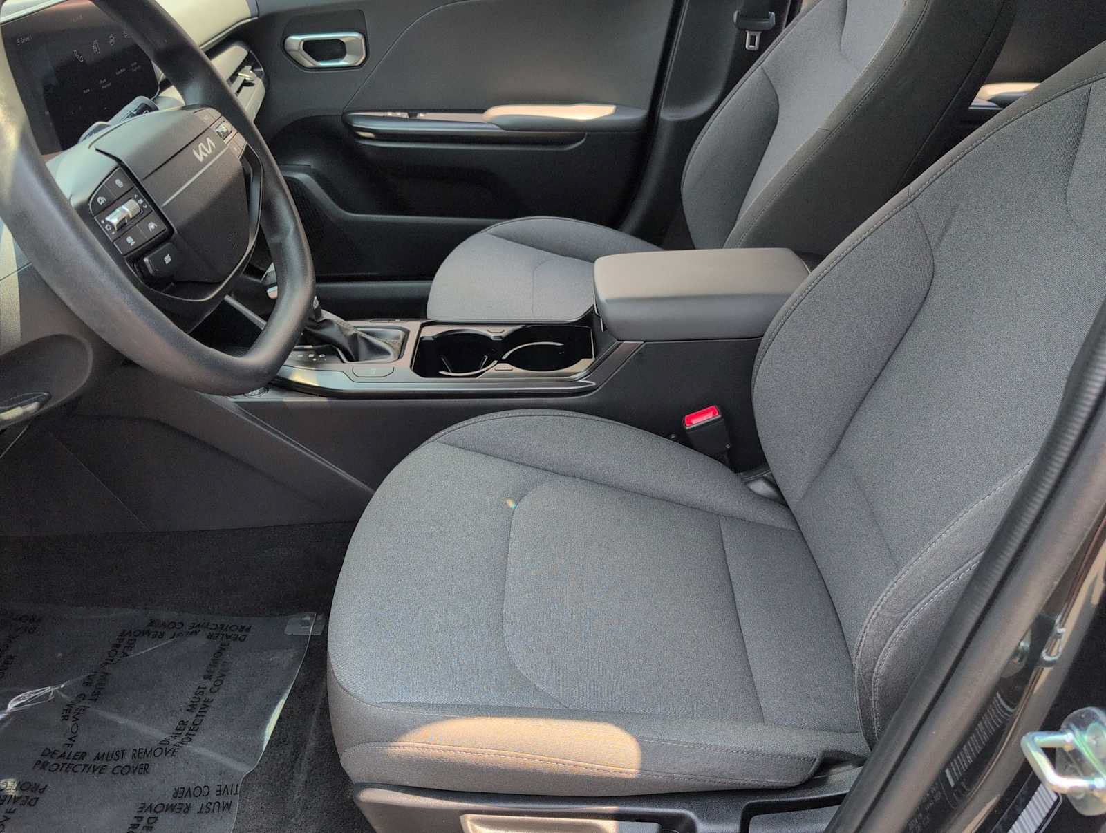 Used 2025 Kia K4 FWD image 16