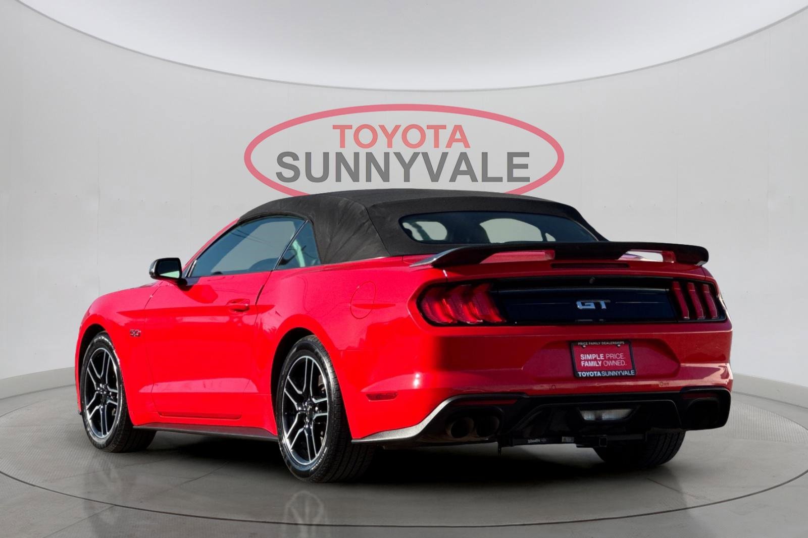 Used 2020 Ford Mustang GT Premium w/ Equipment Group 401A image 7