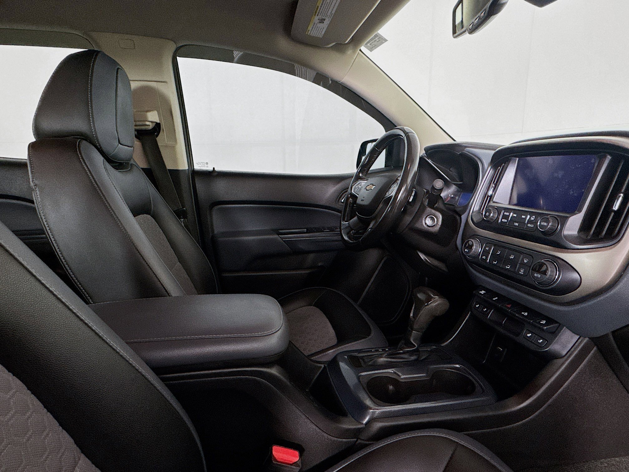 Used 2018 Chevrolet Colorado Z71 image 27