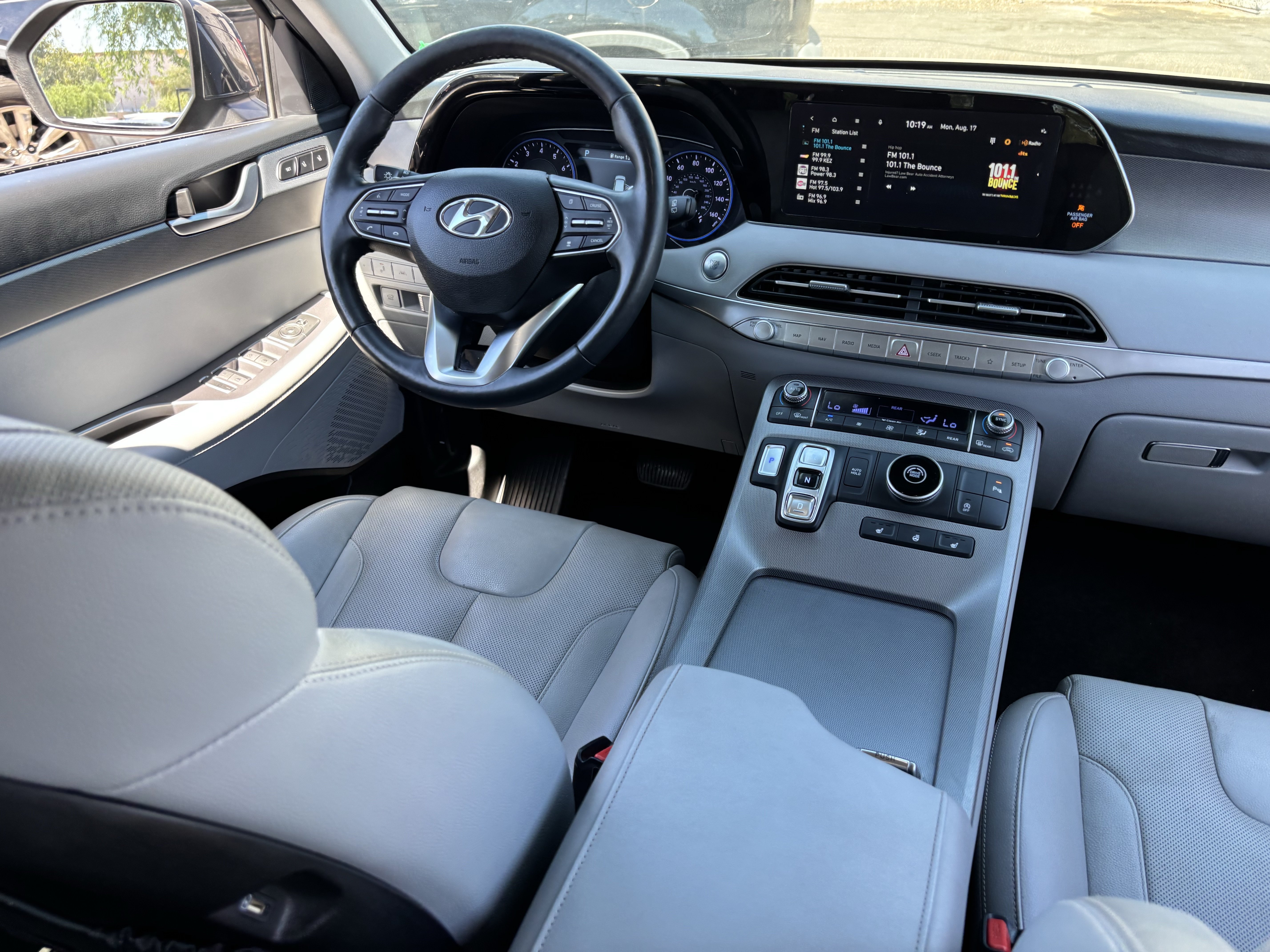 Used 2021 Hyundai Palisade SEL FWD image 12