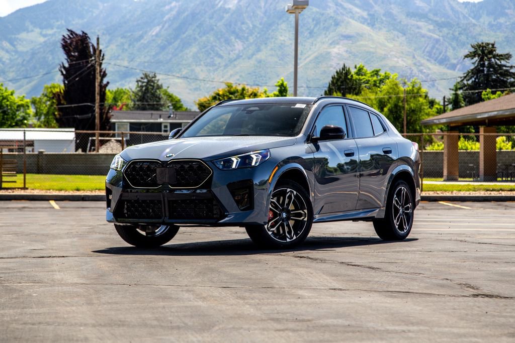 New 2026 BMW X2 xDrive28i w/ Technology Package
