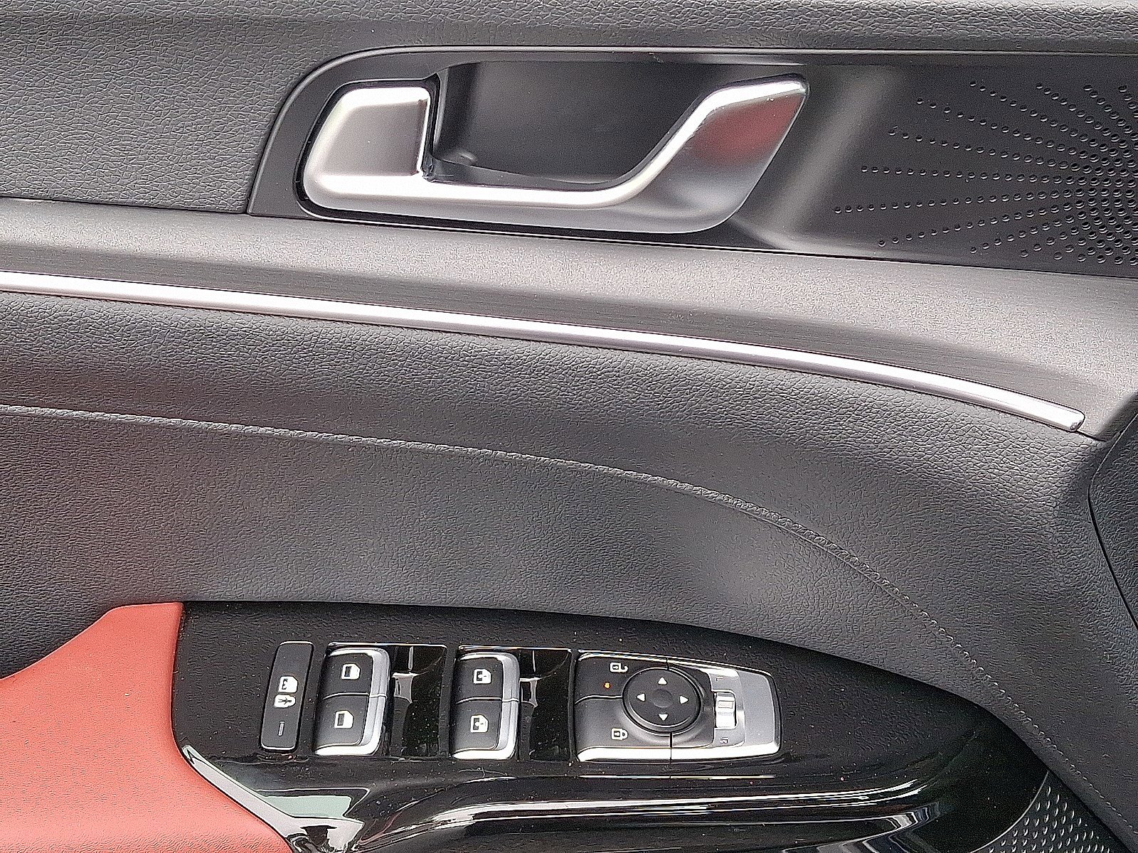 New 2025 Kia K5 GT-Line w/ GT-Line Premium Package image 11