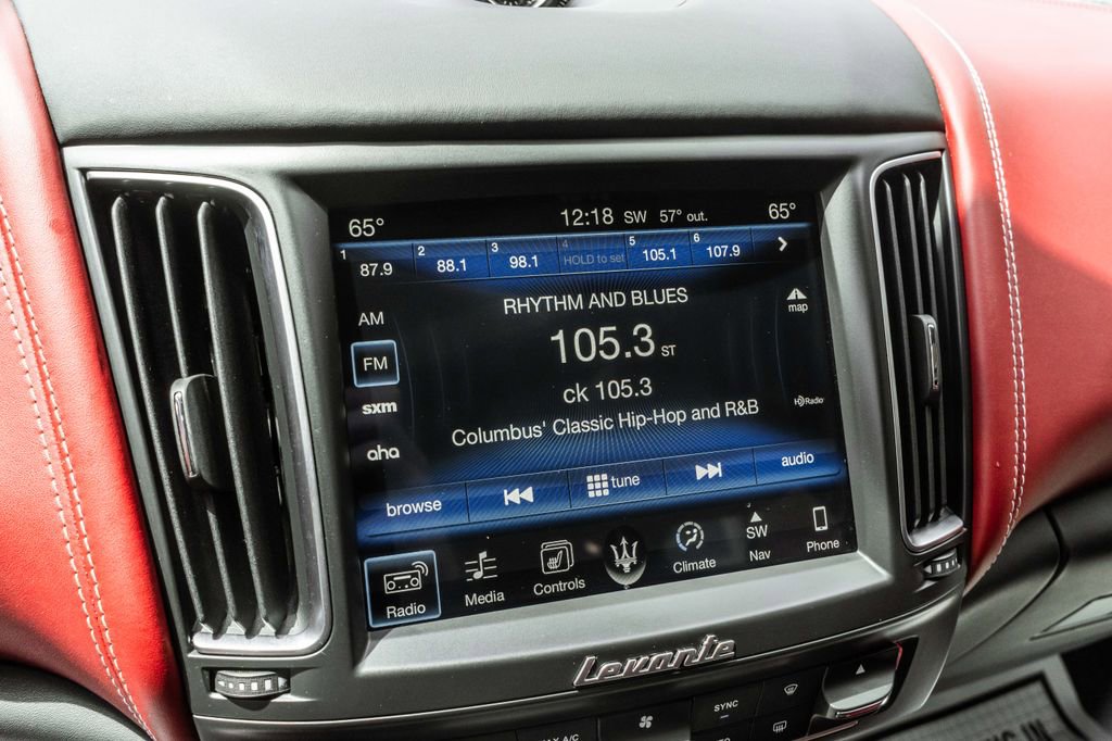 Used 2017 Maserati Levante S AWD/4WD image 21