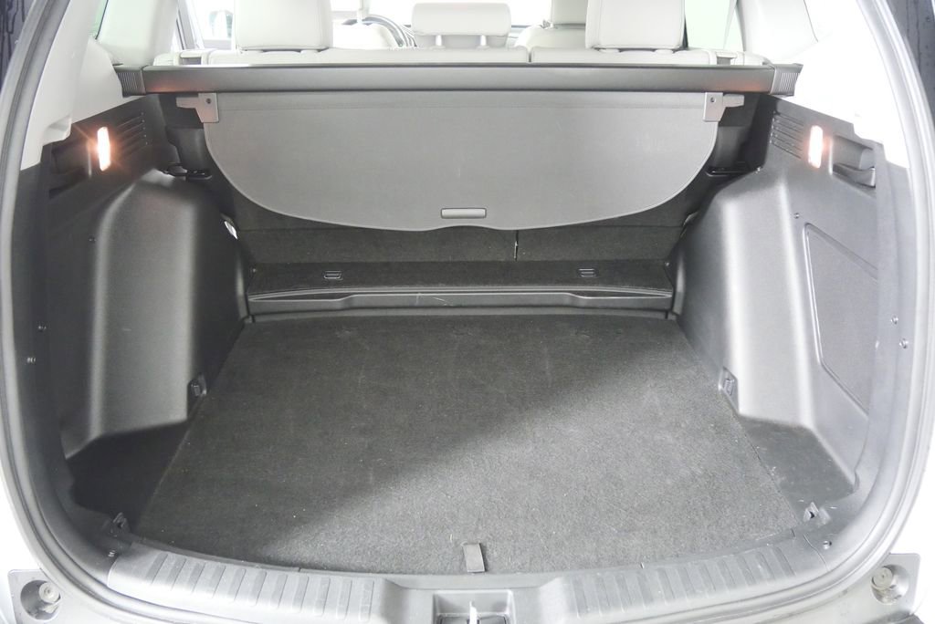 Used 2017 Honda CR-V Touring image 17