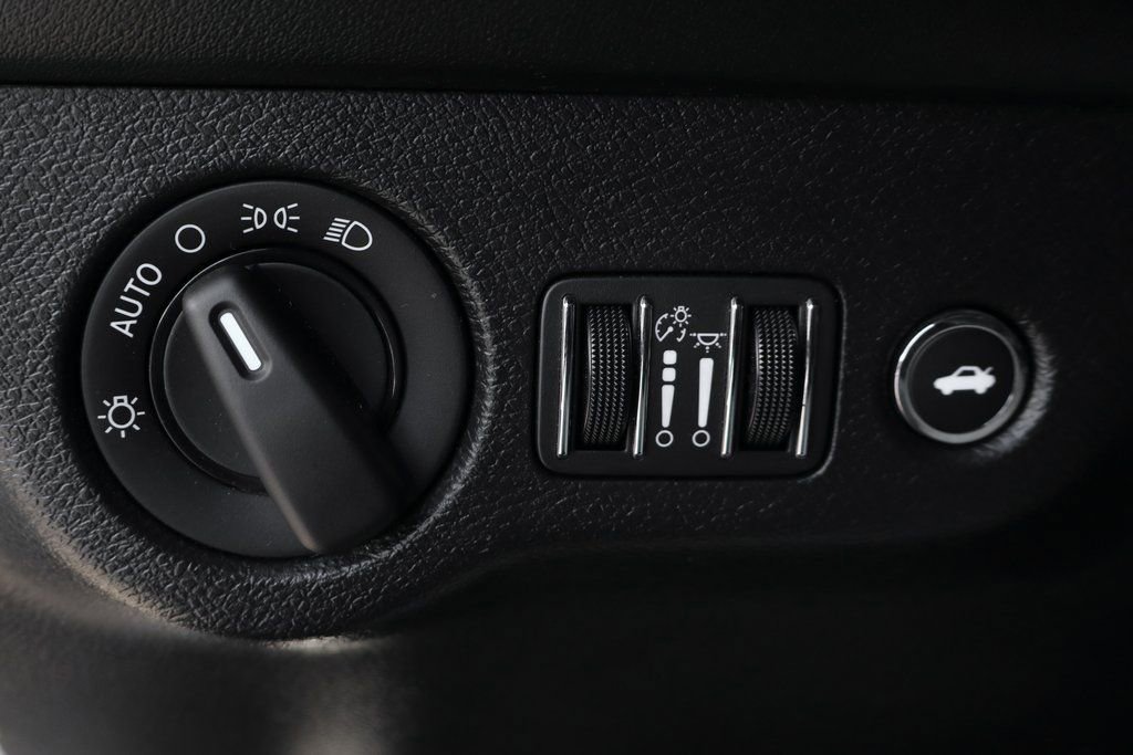 Used 2021 Dodge Challenger SRT Hellcat w/ Plus Package image 21