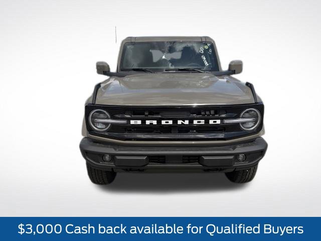New 2026 Ford Bronco Outer Banks AWD/4WD image 2