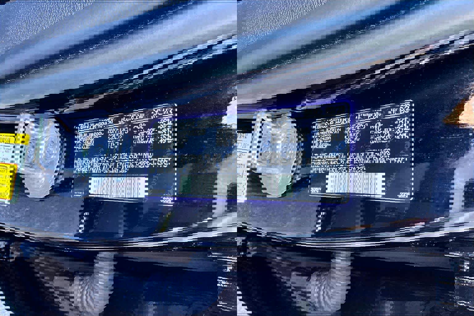 Used 2023 Volvo XC40 B5 Plus w/ Driver Assist Package image 32