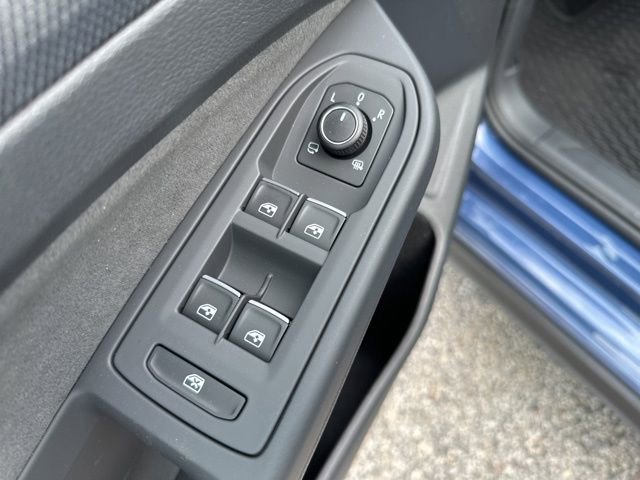 New 2025 Volkswagen GTI SE image 13