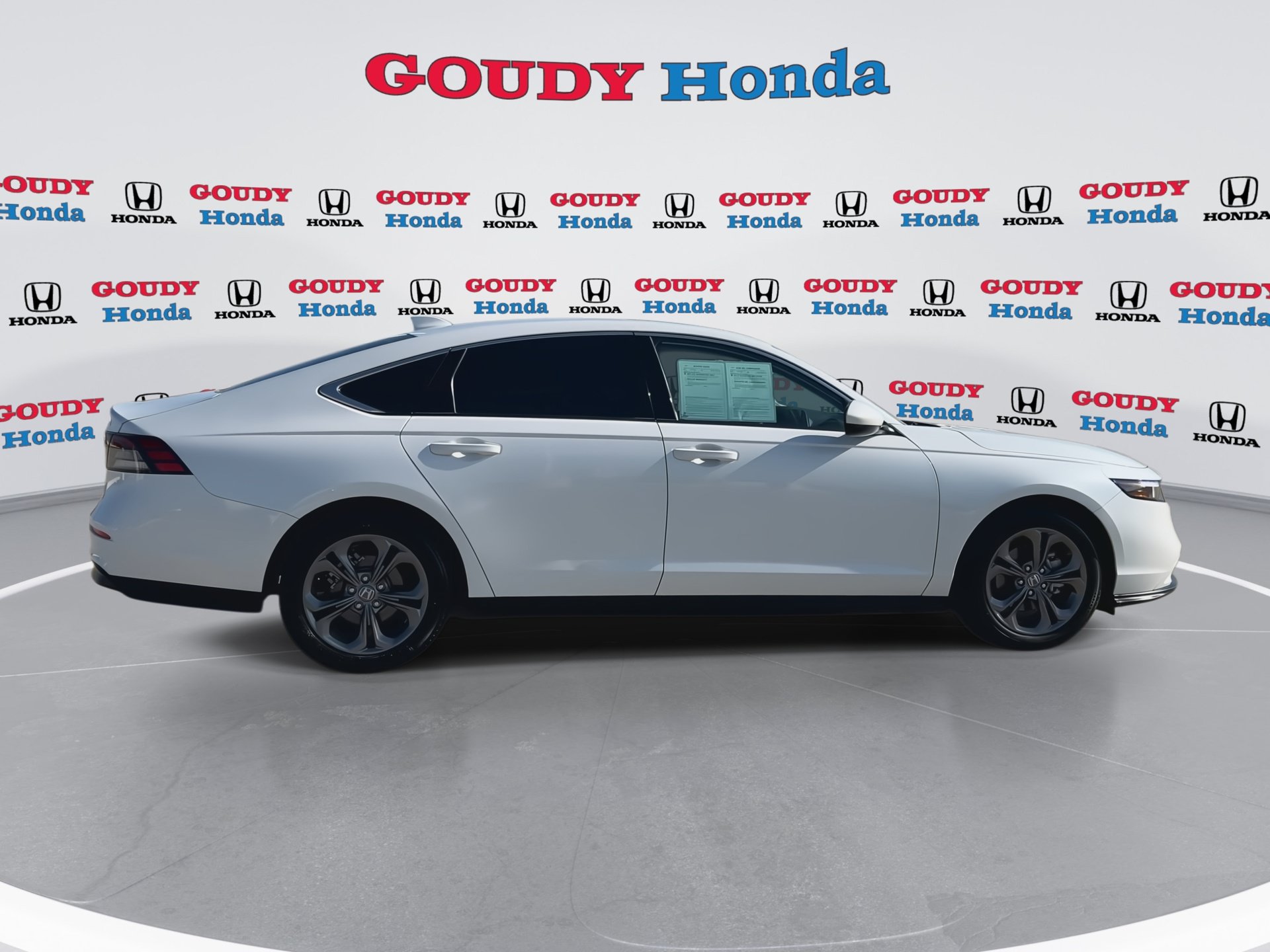 Certified 2024 Honda Accord EX image 9
