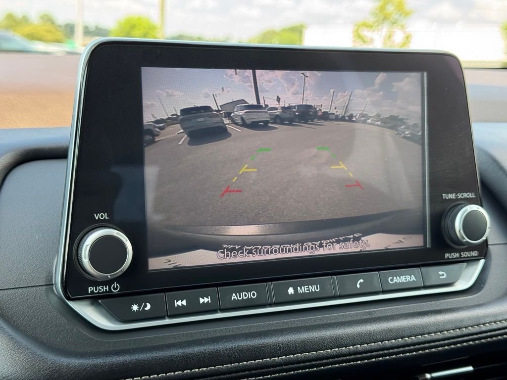 Used 2023 Nissan Rogue S FWD image 31