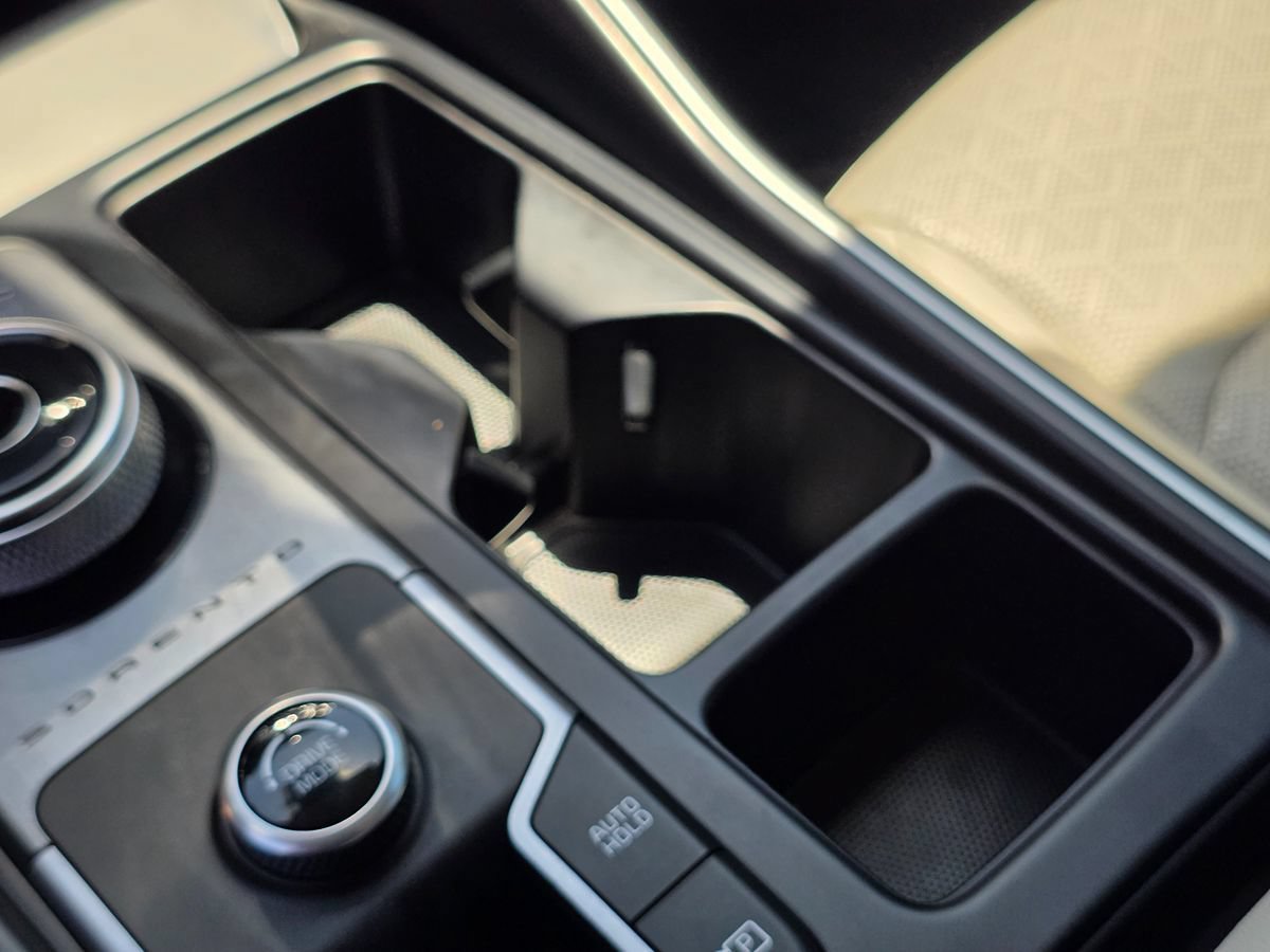 Used 2022 Kia Sorento S FWD image 46