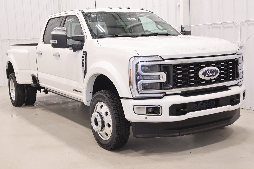 New 2026 Ford F450 Platinum w/ Platinum Plus Package image 3