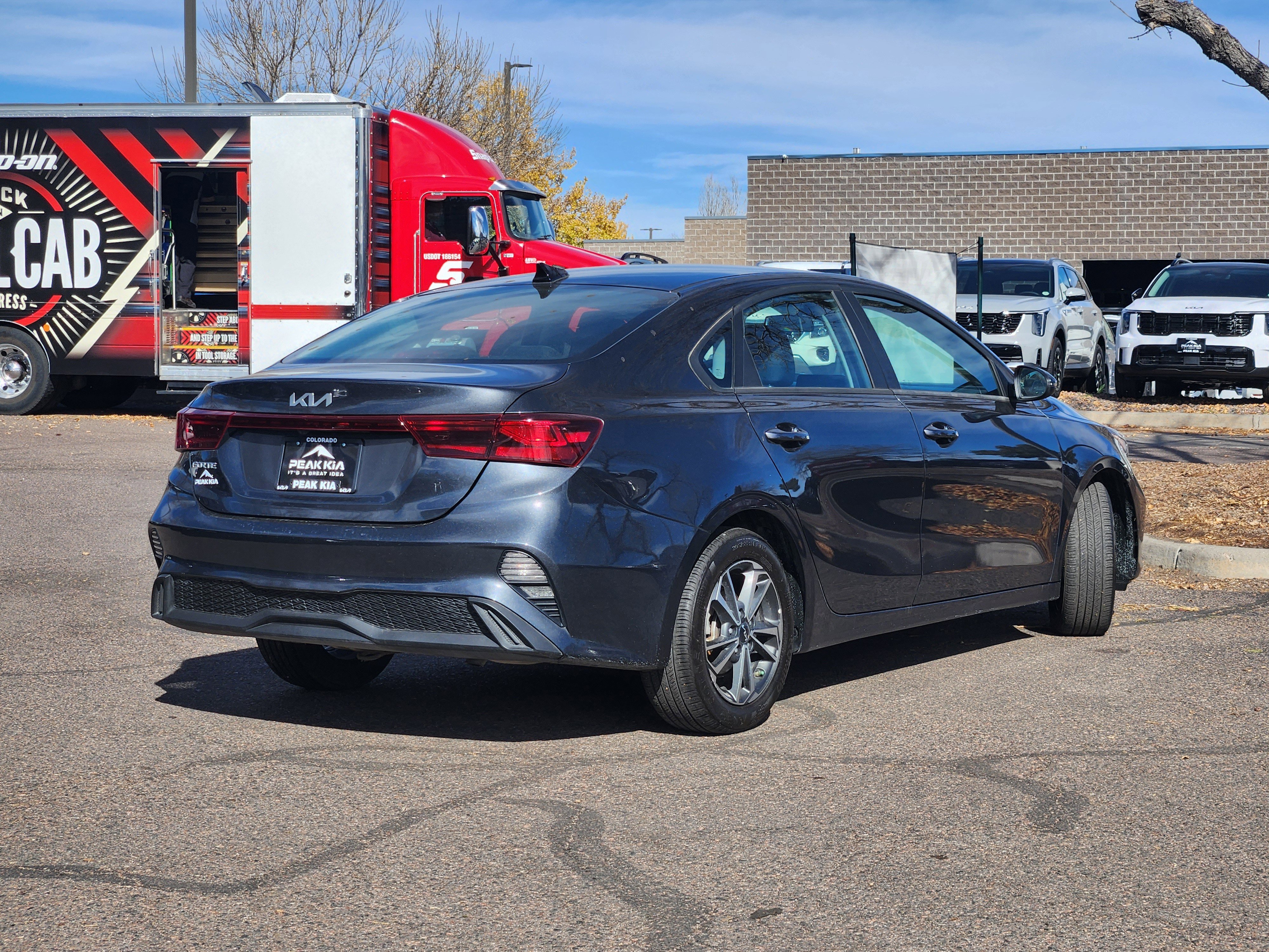 Used 2024 Kia Forte LXS w/ LXS Technology Package image 3