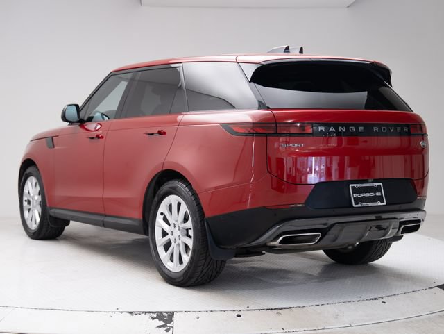 Used 2023 Land Rover Range Rover Sport SE AWD/4WD image 3