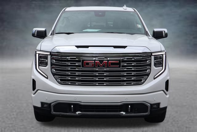 Used 2023 GMC Sierra 1500 Denali w/ Denali Reserve Package AWD/4WD image 28