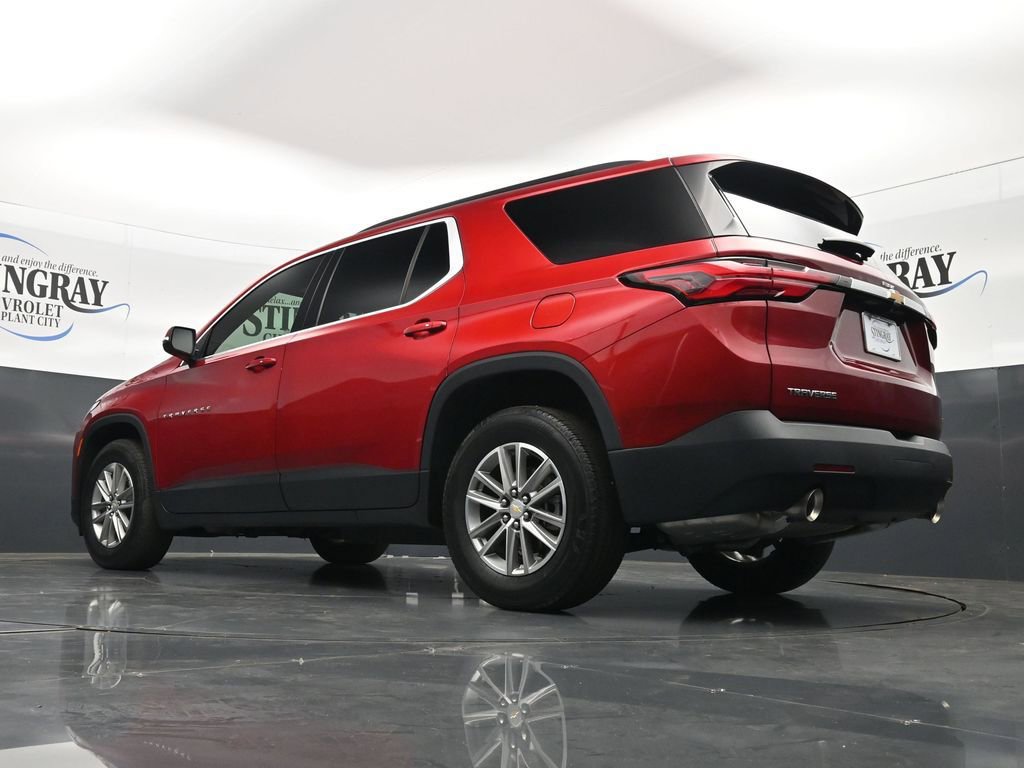 Used 2023 Chevrolet Traverse LT image 21