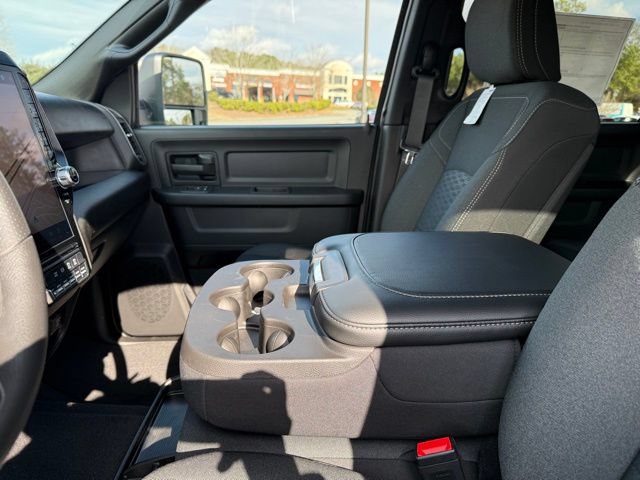 New 2026 RAM 2500 Tradesman AWD/4WD image 24