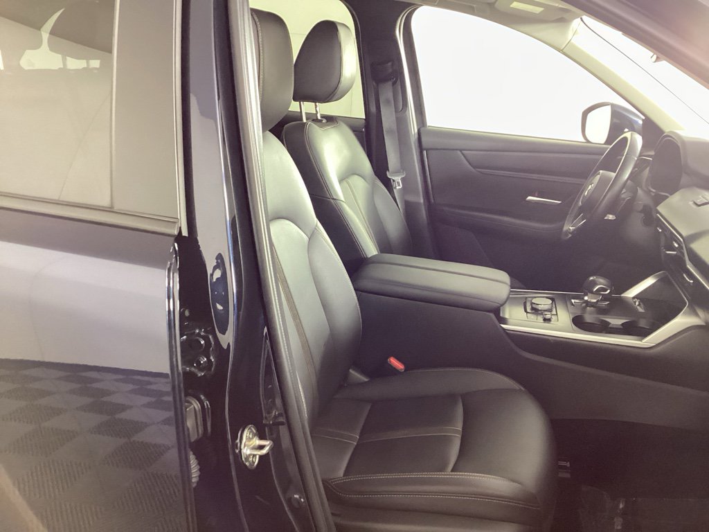 Used 2025 MAZDA CX-90 3.3 Turbo w/ Select Package image 8