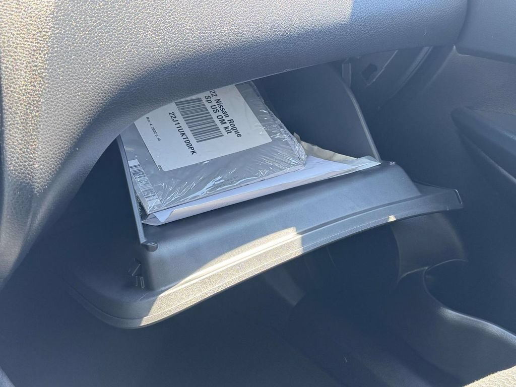 Certified 2022 Nissan Rogue Sport S AWD/4WD image 30