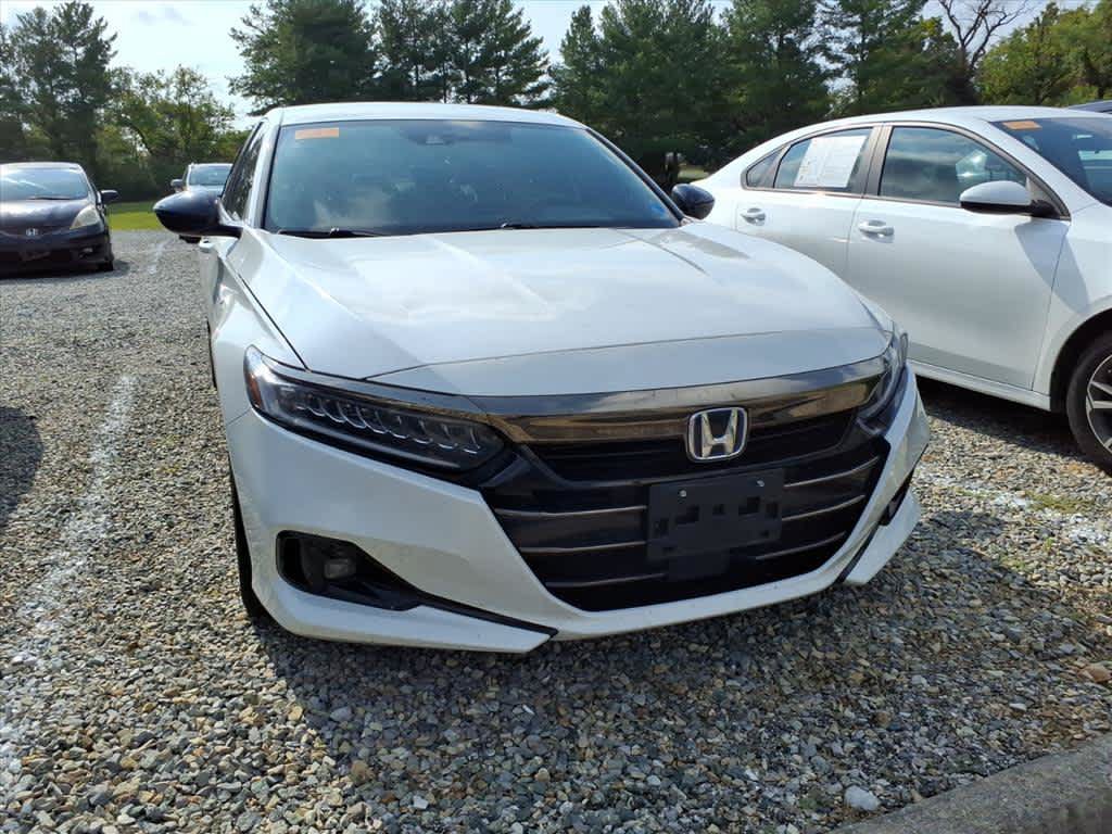 Used 2022 Honda Accord Sport image 11