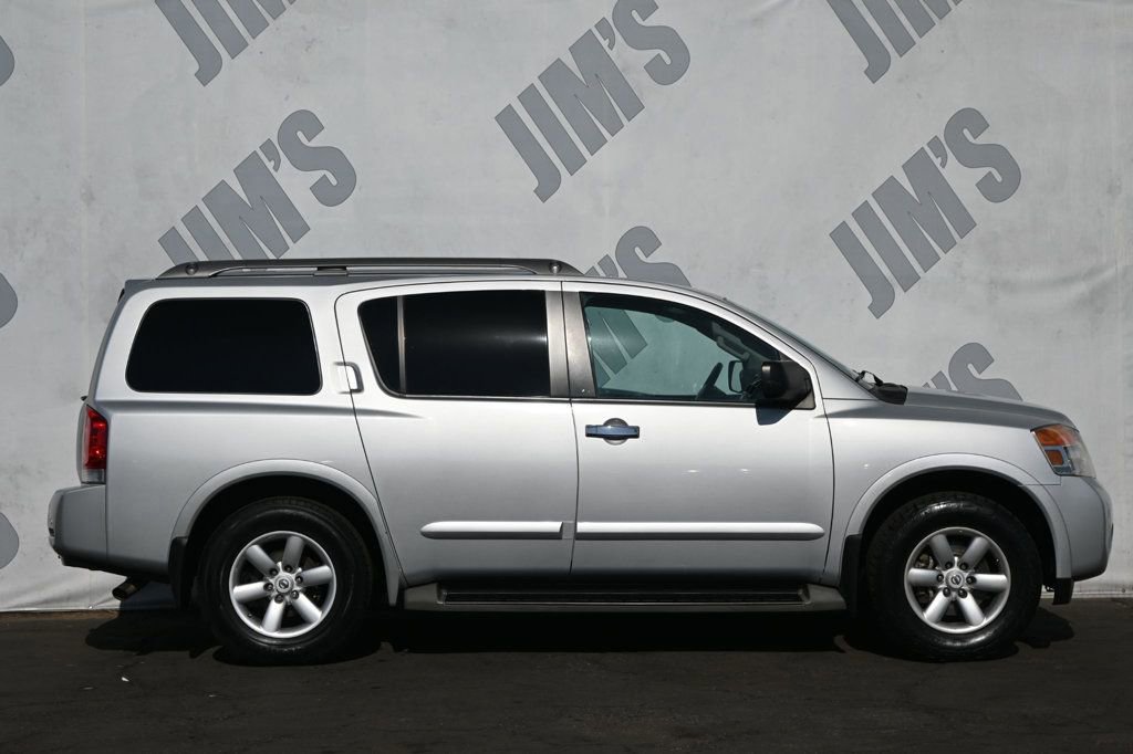 Used 2015 Nissan Armada SV image 6