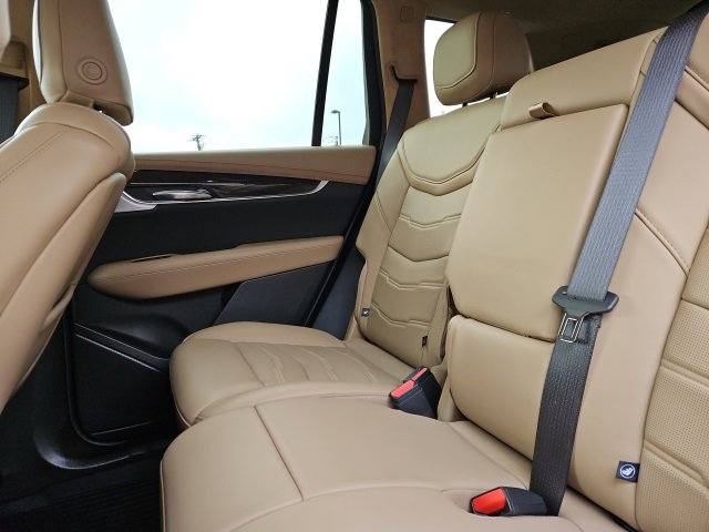 Certified 2024 Cadillac XT6 Premium Luxury w/ Platinum Package image 10