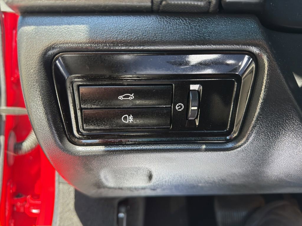 Used 2014 Jaguar F-TYPE Convertible RWD image 25