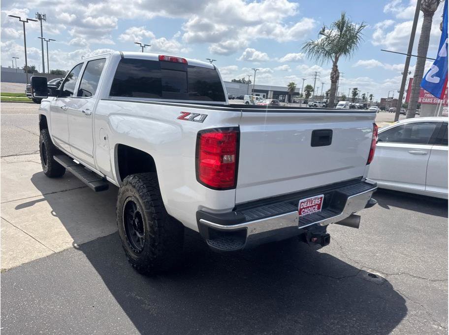 Used 2018 Chevrolet Silverado 2500 LTZ w/ Duramax Plus Package AWD/4WD image 7